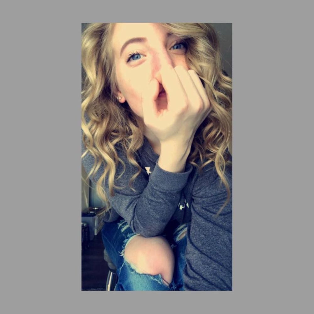 Meet your Posher, Natalie